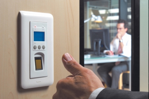 Hệ thống Access Control